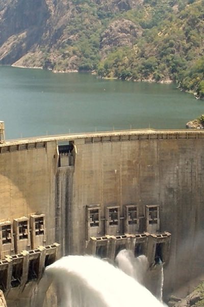 I had the privilege of traveling to Mozambique earlier this year as an observer on a crocodile hunting adventure. I had been on a big game hunting safari in Mozambique before, but never for dangerous game, such as the man-eating Nile crocodile. Mozambique is a beautiful country, and I had never been to Cahora Bassa Dam. I had some knowledge of the hydro-electric system, and we drove past the plant from the airport on our way to the dam. The Cahora Bassa Hydro-electric Dam, is one of the largest hydroelectric projects in Africa, with construction starting in the late 1960s and continuing into the 1970s. Over the years, the dam has seen various upgrades and expansion efforts to increase its electricity generation capacity. The dam has played a crucial role developing Mozambique's energy infrastructure and has had a significant impact on the region's power supply.